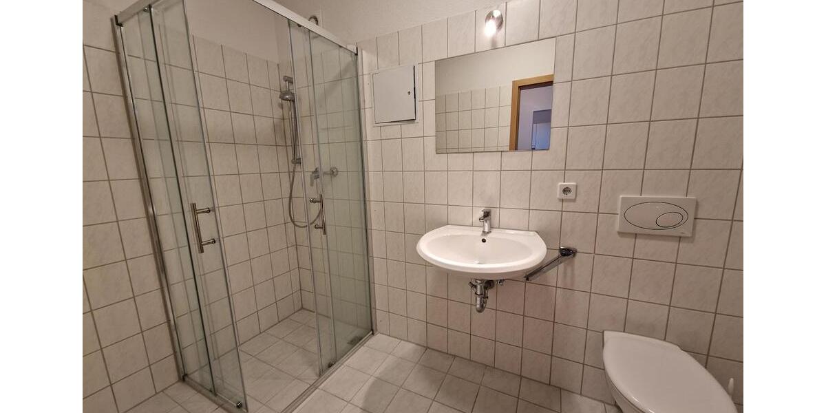 Etagenwohnung Neubrandenburg - 2 Zimmer, 48 m&sup2;, 411&euro; | Angebot:21980423