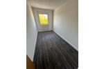 Etagenwohnung Neubrandenburg Carlshöhe - 4 Zimmer, 76 m&sup2;, 521&euro; | Angebot:26443489
