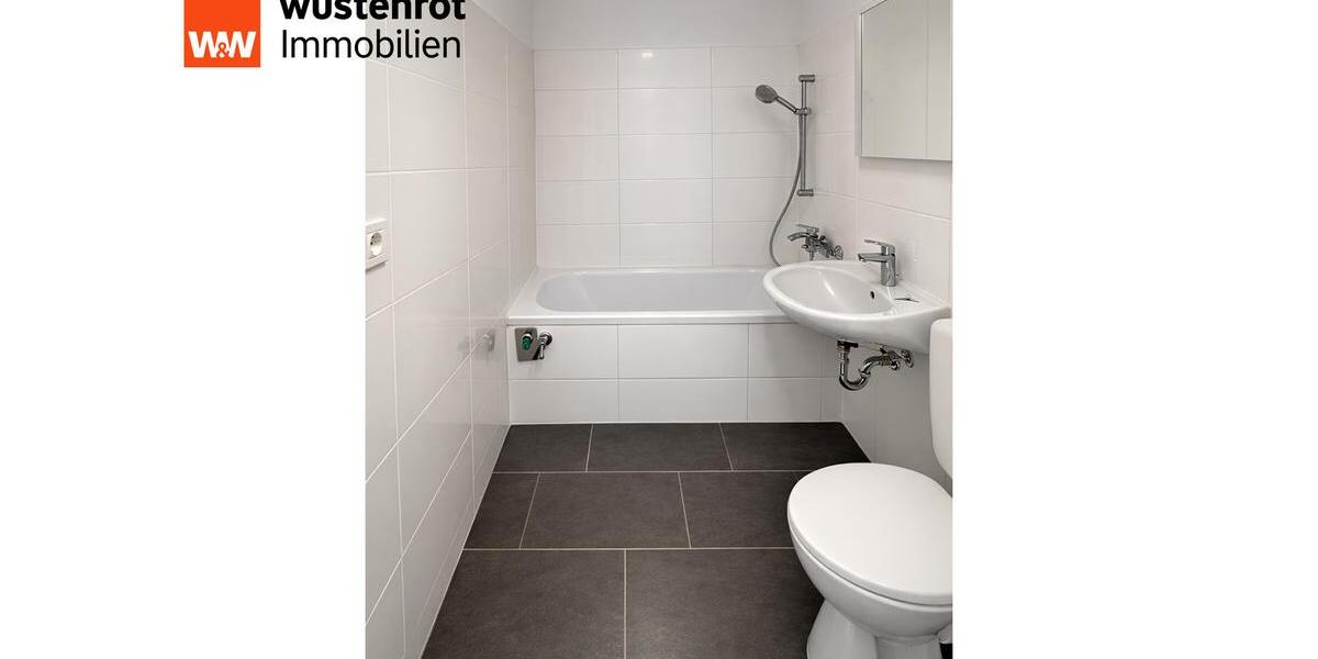 Etagenwohnung Neubrandenburg - 4 Zimmer, 76 m&sup2;, 494&euro; | Angebot:25355938