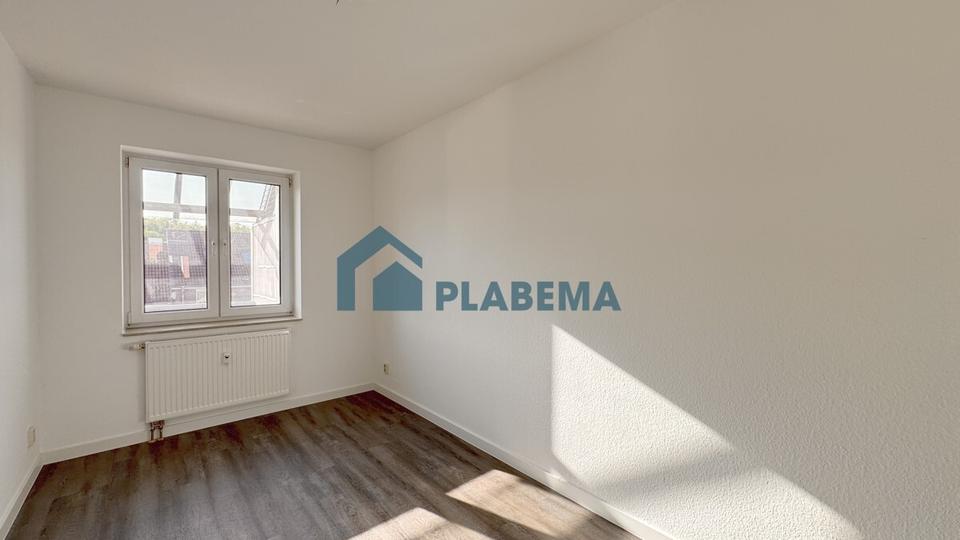 Erdgeschoßwohnung Neubrandenburg - 4 Zimmer, 91 m&sup2;, 1.300&euro; | Angebot:24651633