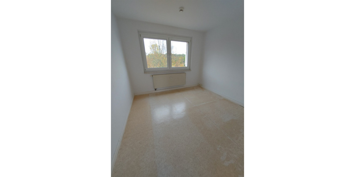 Etagenwohnung Neustrelitz - 3 Zimmer, 63 m&sup2;, 364&euro; | Angebot:25351860