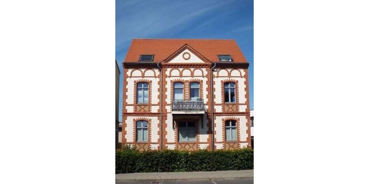 Einfamilienhaus Neubrandenburg Jahnviertel - 12 Zimmer, 196 m&sup2;, 495.000&euro; | Angebot:26002428