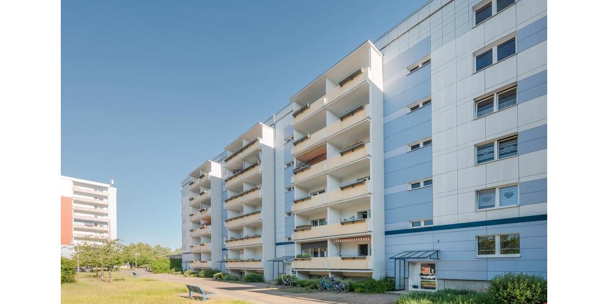 Etagenwohnung Neubrandenburg Datzeberg - 3 Zimmer, 60 m&sup2;, 250&euro; | Angebot:25886657