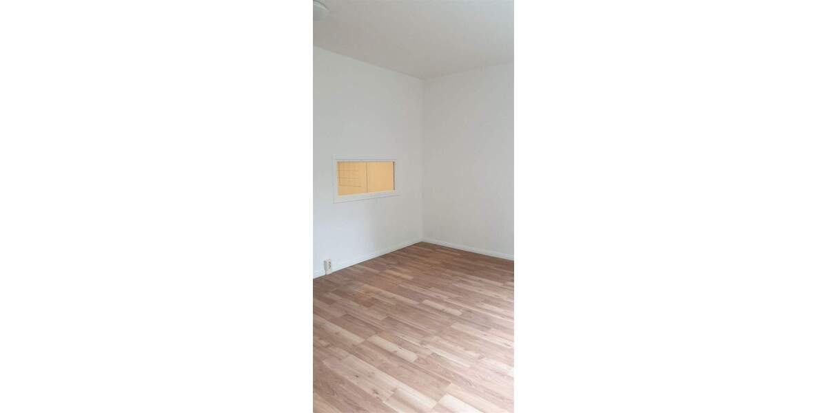 Etagenwohnung Neubrandenburg Oststadt - 2 Zimmer, 46 m&sup2;, 248&euro; | Angebot:25739640