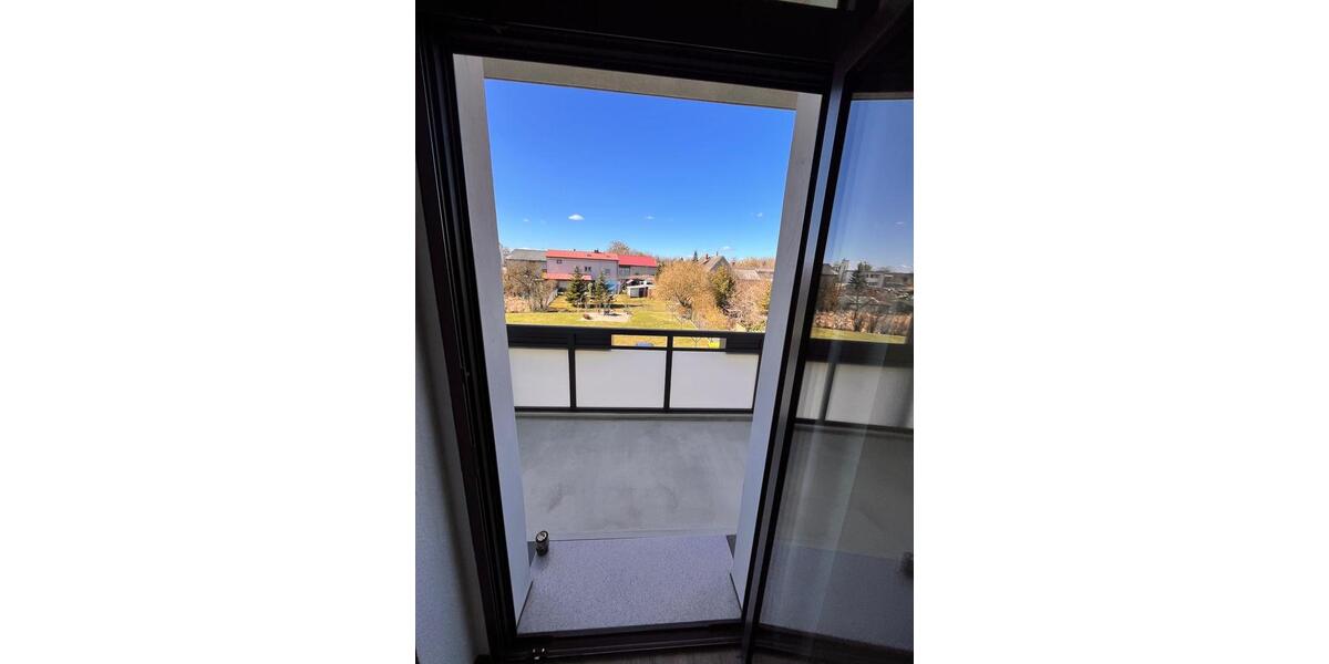 Etagenwohnung Neustrelitz - 2 Zimmer, 78 m&sup2;, 672&euro; | Angebot:23860214