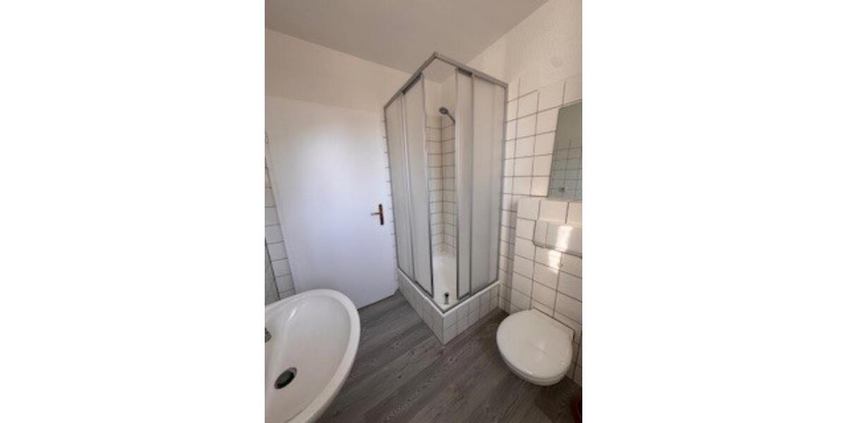 Erdgeschoßwohnung Neustrelitz - 2 Zimmer, 54 m&sup2;, 420&euro; | Angebot:25366032