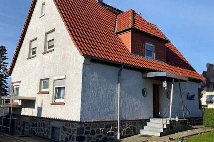 Haus Penzlin - 7 Zimmer, 123 m&sup2;, 220.000&euro; | Angebot:25708803