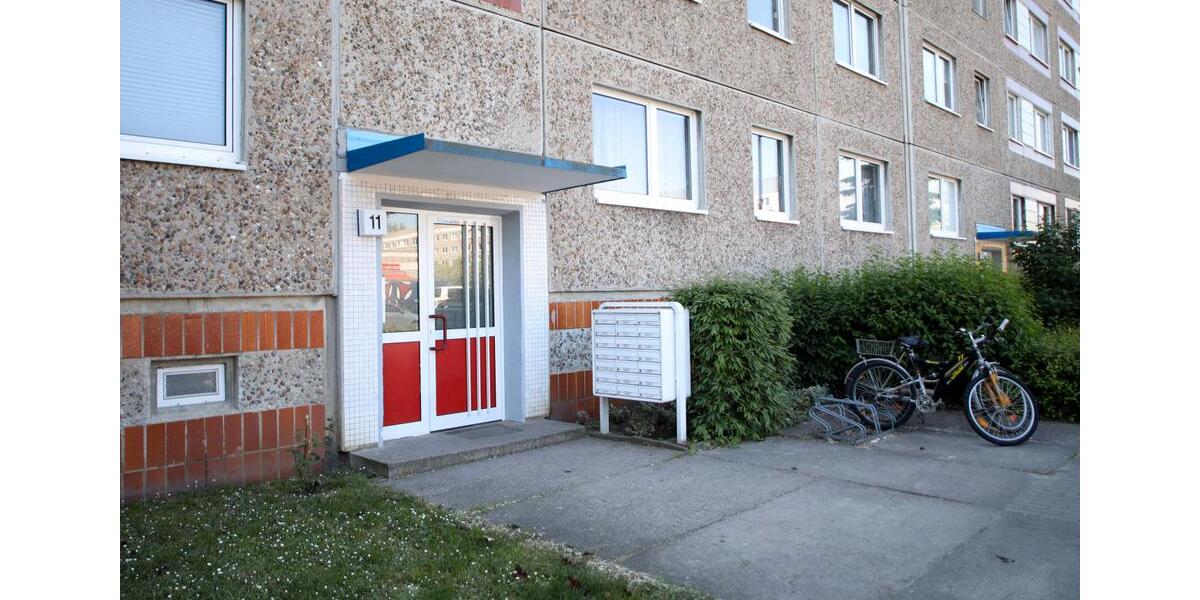 Etagenwohnung Neubrandenburg Datzeberg - 3 Zimmer, 71 m&sup2;, 380&euro; | Angebot:22634605