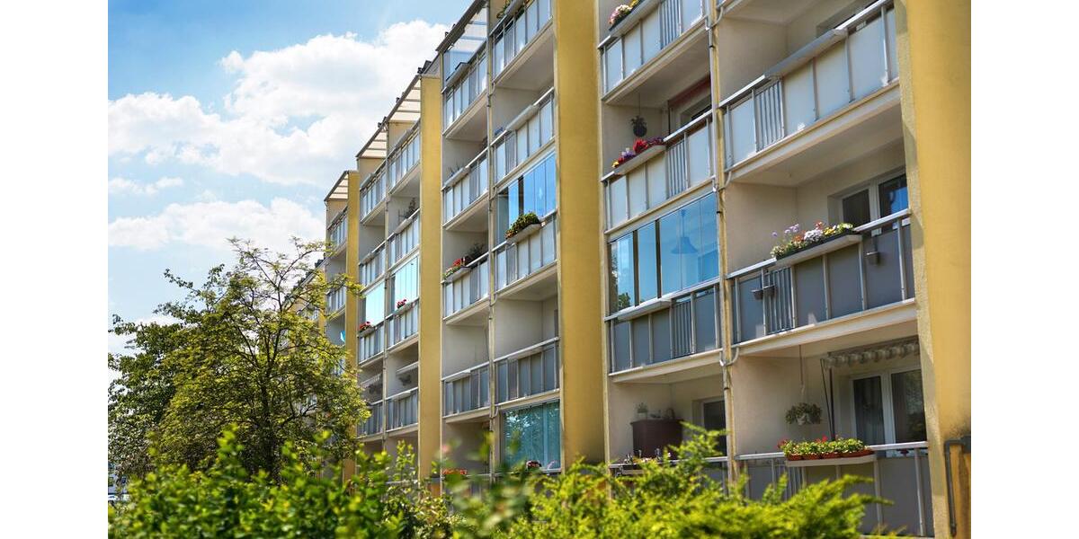 Etagenwohnung Neubrandenburg Carlshöhe - 3 Zimmer, 63 m&sup2;, 413&euro; | Angebot:25972140