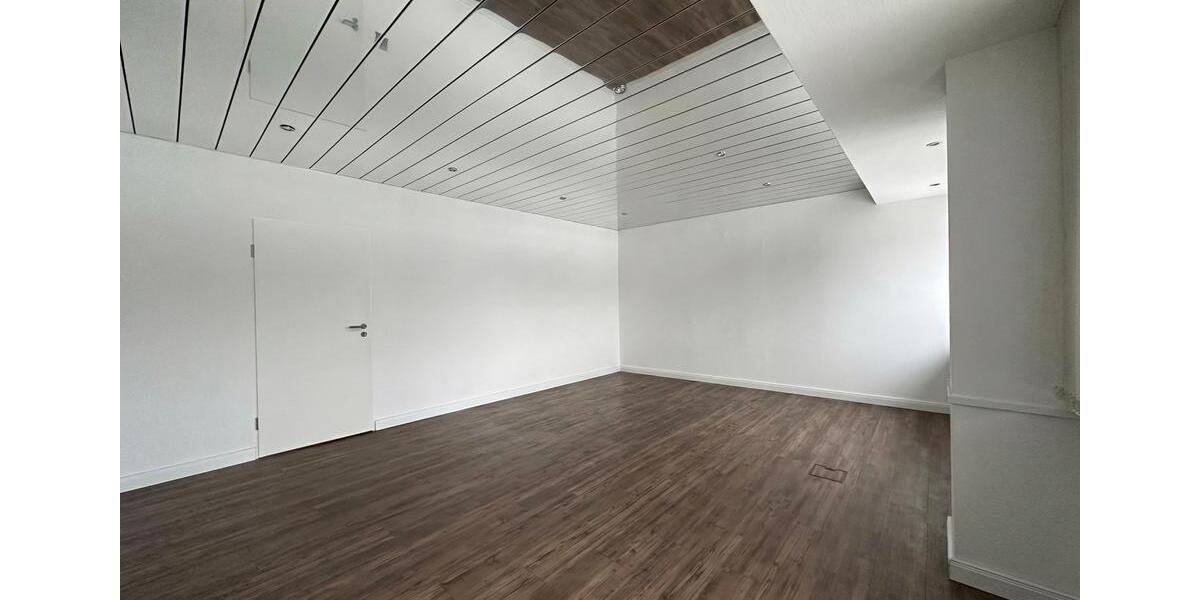 Gewerbeobjekt Neubrandenburg Datzeberg - 1.040&euro; | Angebot:25102286