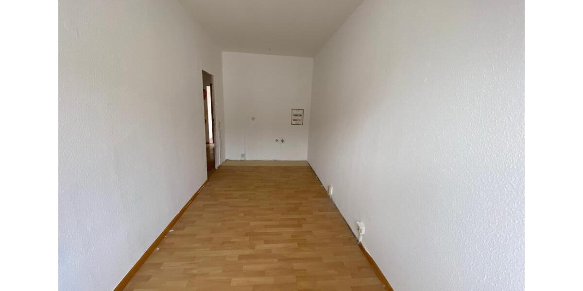 Etagenwohnung Burg Stargard - 6 Zimmer, 145 m&sup2;, 653&euro; | Angebot:24585497