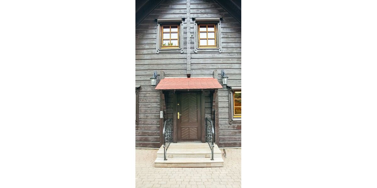 Provisionsfrei* Blockbohlenhaus mit Solaranlage & großem Grundstück - Wohnen im Naturparadies von Rühlow (Sponholz) - Einfamilienhaus Rühlow Rühlow | Angebot:27230413