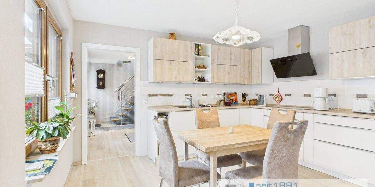 Doppelhaushälfte Hohenmocker - 4 Zimmer, 148 m&sup2;, 230.000&euro; | Angebot:25769307