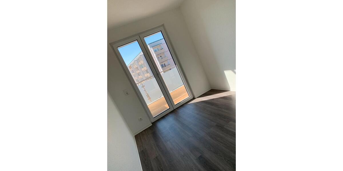 Etagenwohnung Wulkenzin - 3 Zimmer, 75 m&sup2;, 529&euro; | Angebot:25152177