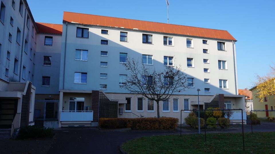 Etagenwohnung Stavenhagen - 2 Zimmer, 54 m&sup2;, 324&euro; | Angebot:25181628