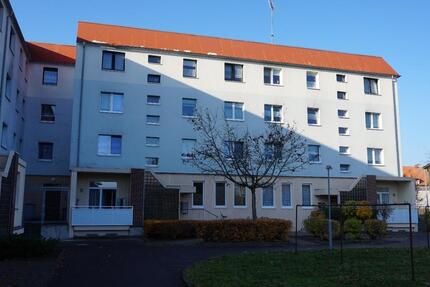 Wohnung Stavenhagen - 2 Zimmer, 54 m&sup2;, 324&euro; | Angebot:25181628