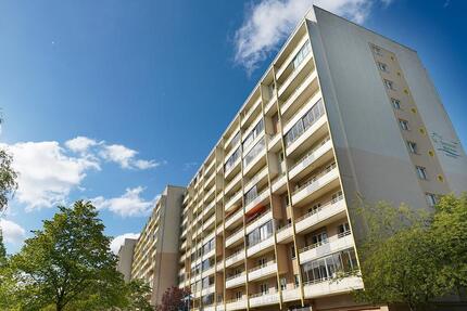 Wohnung Neubrandenburg - 2 Zimmer, 61 m&sup2;, 413&euro; | Angebot:26143955