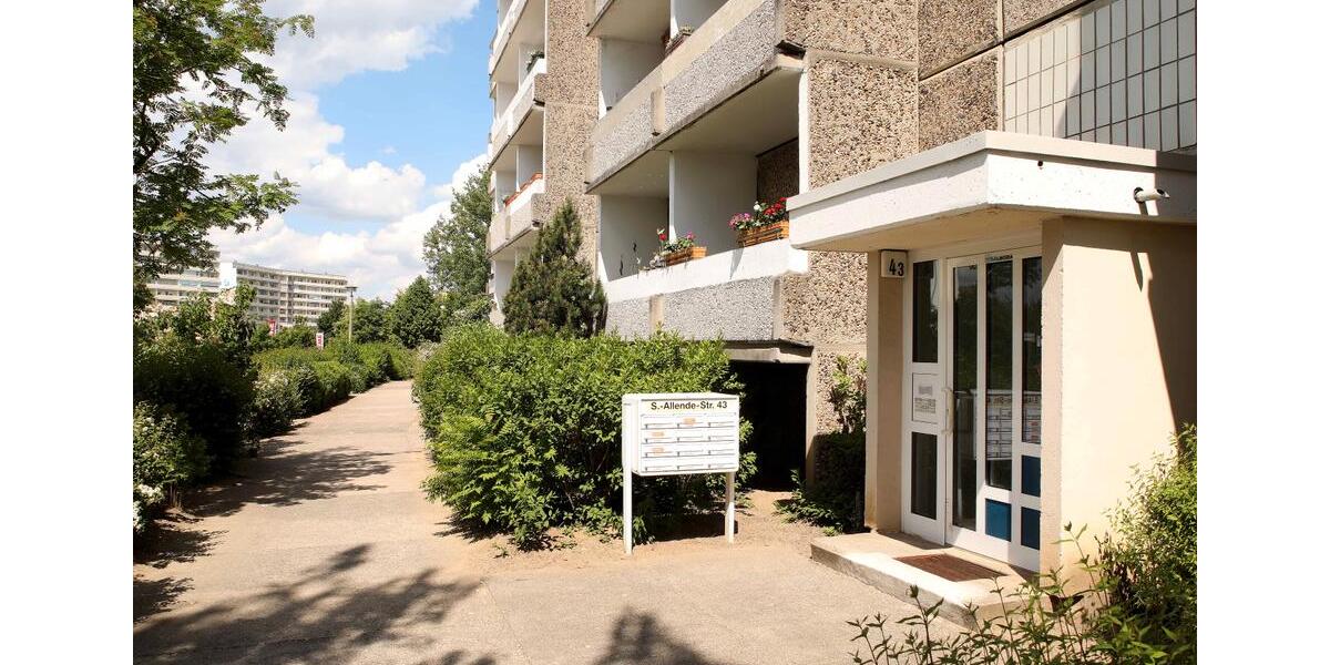 Etagenwohnung Neubrandenburg Carlshöhe - 3 Zimmer, 60 m&sup2;, 253&euro; | Angebot:25977050