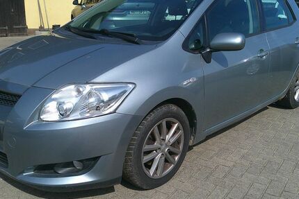 Toyota Auris 265.000 km 2.200 &euro; Neddemin 17039