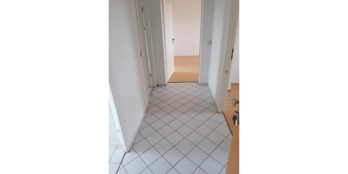 Etagenwohnung Blankensee - 5 Zimmer, 108 m&sup2;, 611&euro; | Angebot:21260707