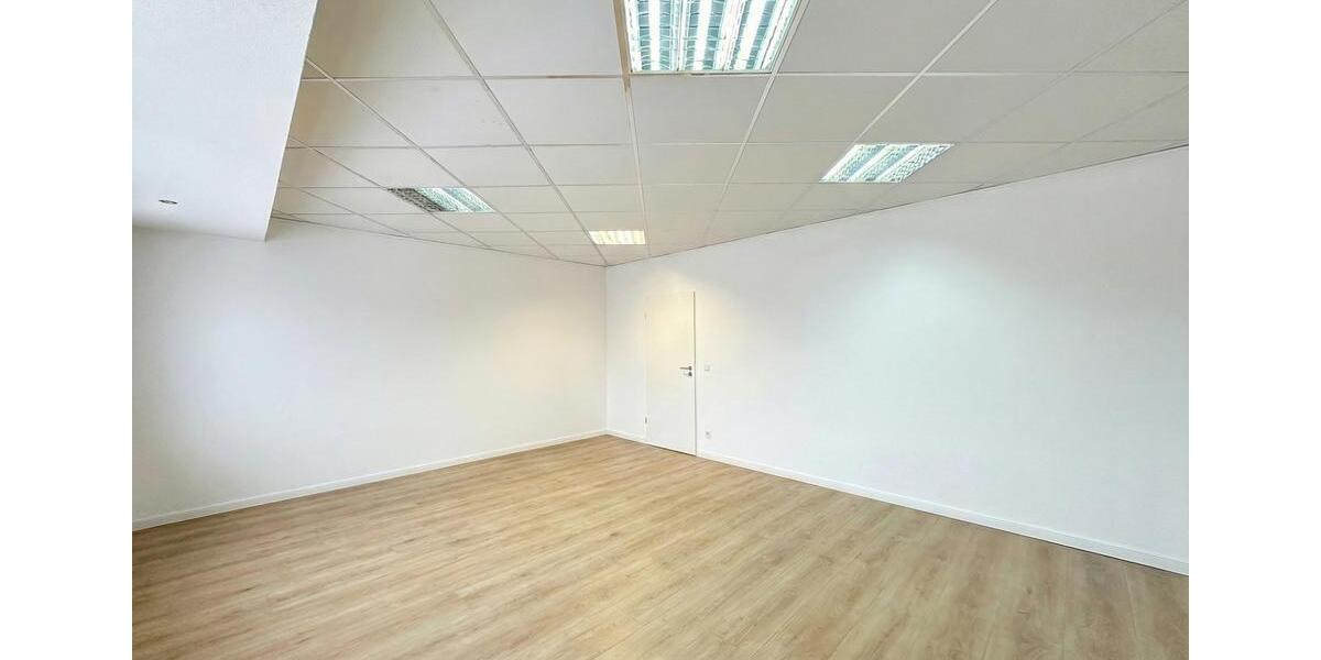 Gewerbeobjekt Neubrandenburg Datzeberg - 695&euro; | Angebot:25102286