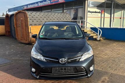 Toyota Verso 203.200 km 5.950 &euro; Neustrelitz 17235