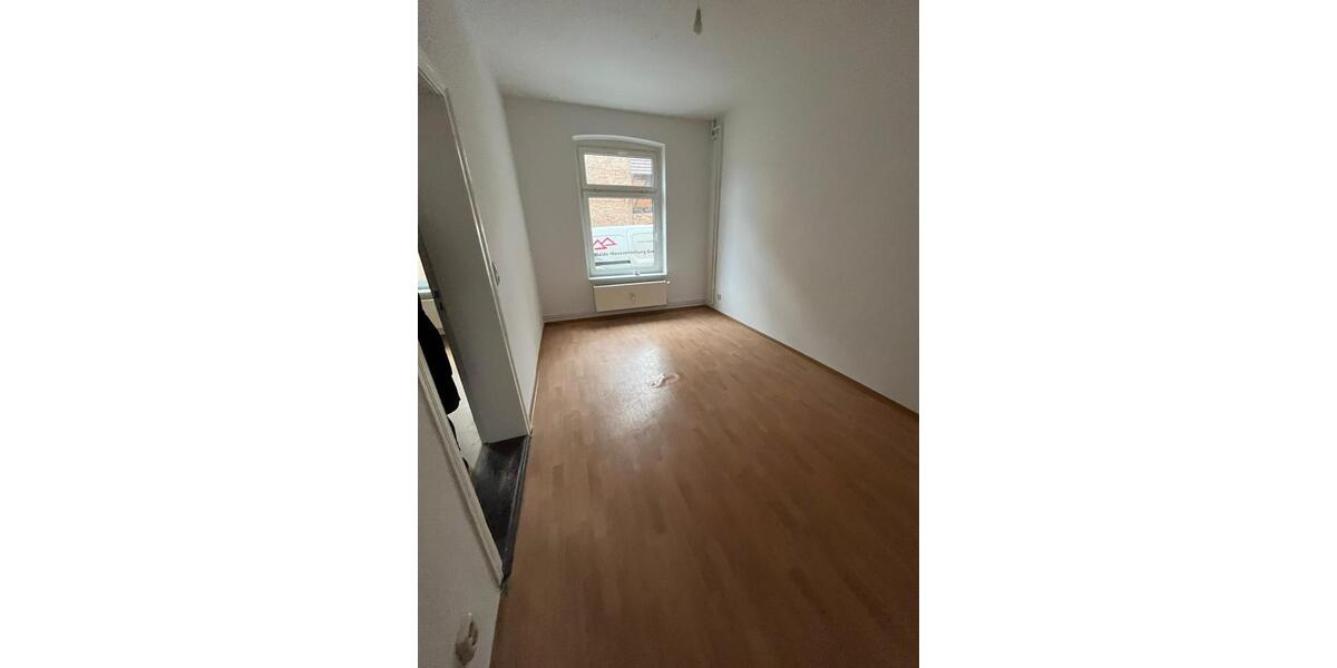 Erdgeschoßwohnung Neustrelitz - 2 Zimmer, 47 m&sup2;, 365&euro; | Angebot:25415995