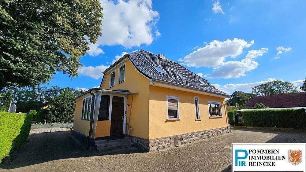 Einfamilienhaus Boldekow - 5 Zimmer, 135 m&sup2;, 245.000&euro; | Angebot:25929640
