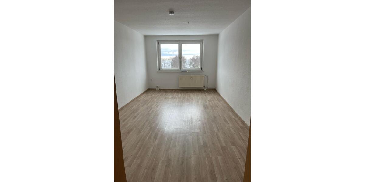Etagenwohnung Rosenow - 3 Zimmer, 62 m&sup2;, 345&euro; | Angebot:20228991