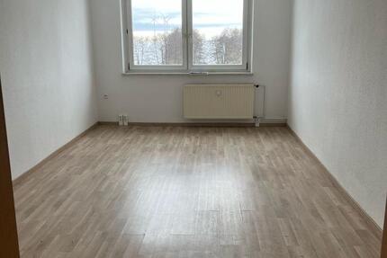 Wohnung Rosenow - 3 Zimmer, 62 m&sup2;, 345&euro; | Angebot:20228991