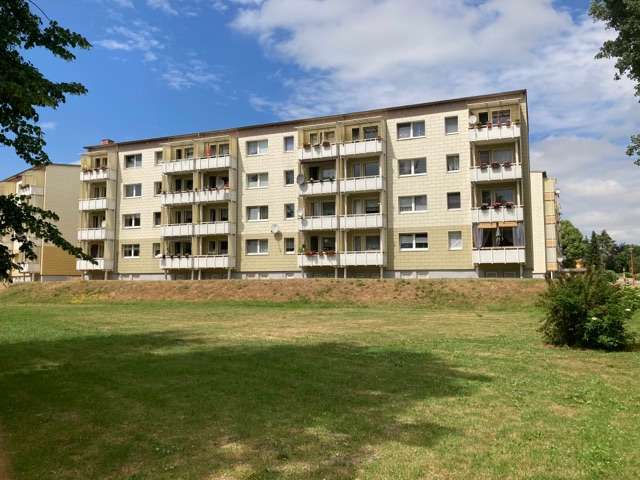 Etagenwohnung Tützpatz - 2 Zimmer, 49 m&sup2;, 300&euro; | Angebot:26065404