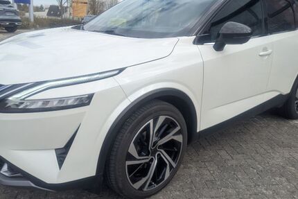 Nissan Qashqai 46.272 km 23.950 &euro; Neubrandenburg 17036