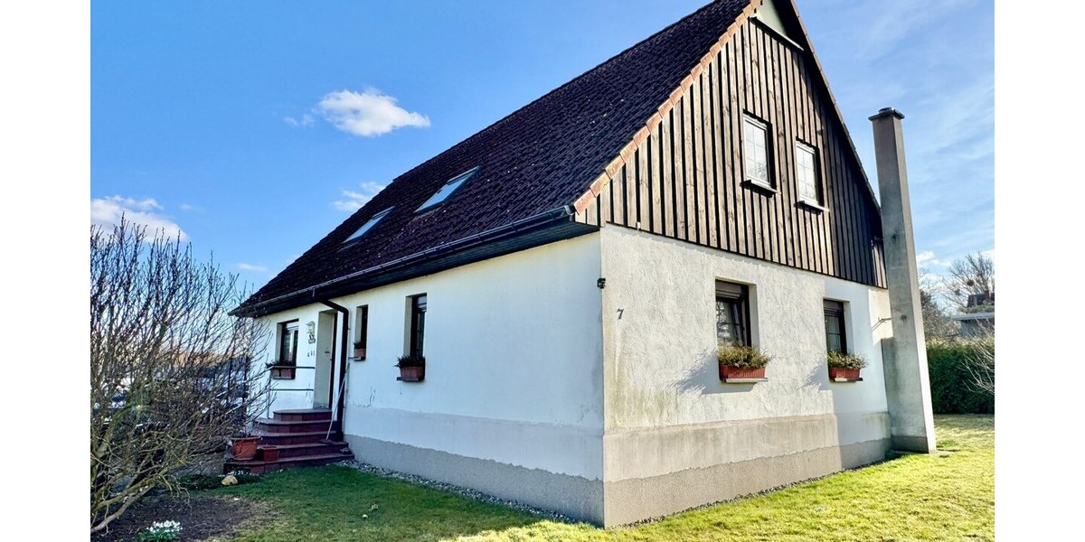 HORN IMMONILIEN ++ großes Haus, großes Grundstück in einer ruhigen Lage in Cölpin bei Neubrandenburg - Einfamilienhaus Cölpin | Angebot:25263306