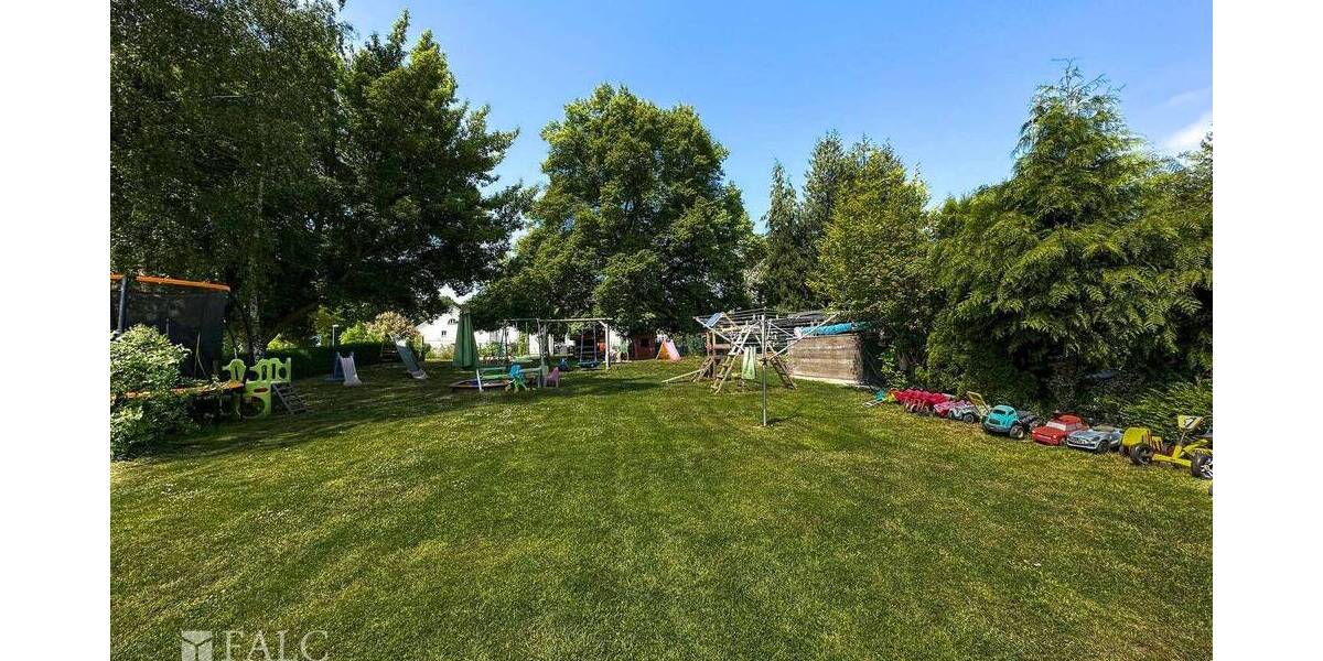 Einfamilienhaus Ankershagen Friedrichsfelde - 9 Zimmer, 256 m&sup2;, 420.000&euro; | Angebot:25668634