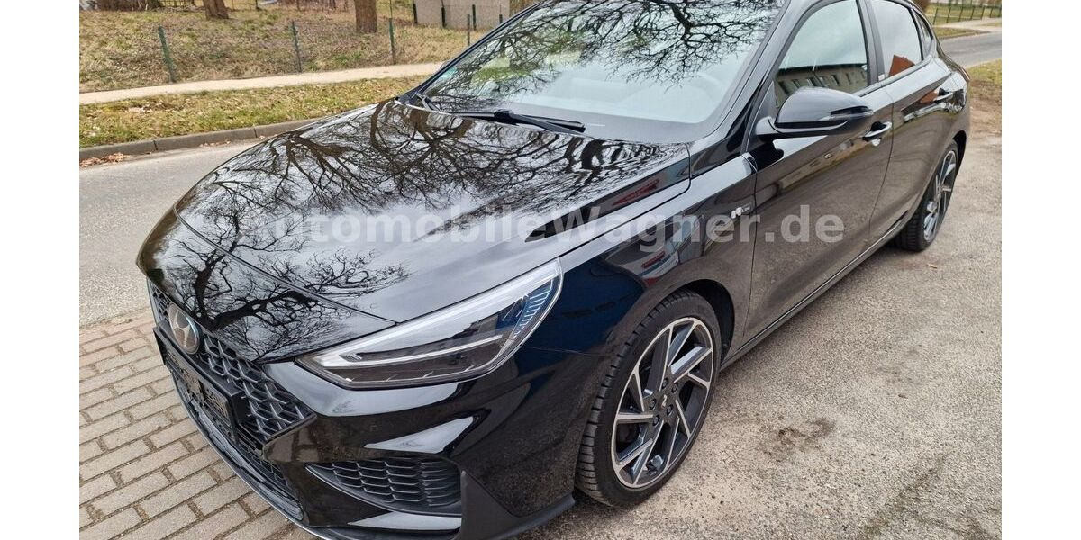 Hyundai i30 95.427 km 18.690 &euro; Datzetal OT Sadelkow 17099