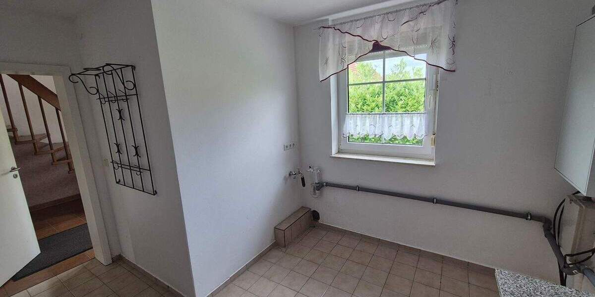 Einfamilienhaus Groß Nemerow - 6 Zimmer, 170 m&sup2;, 385.000&euro; | Angebot:26018242