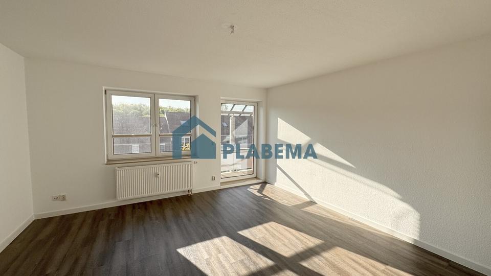 Erdgeschoßwohnung Neubrandenburg - 4 Zimmer, 91 m&sup2;, 1.300&euro; | Angebot:24651633