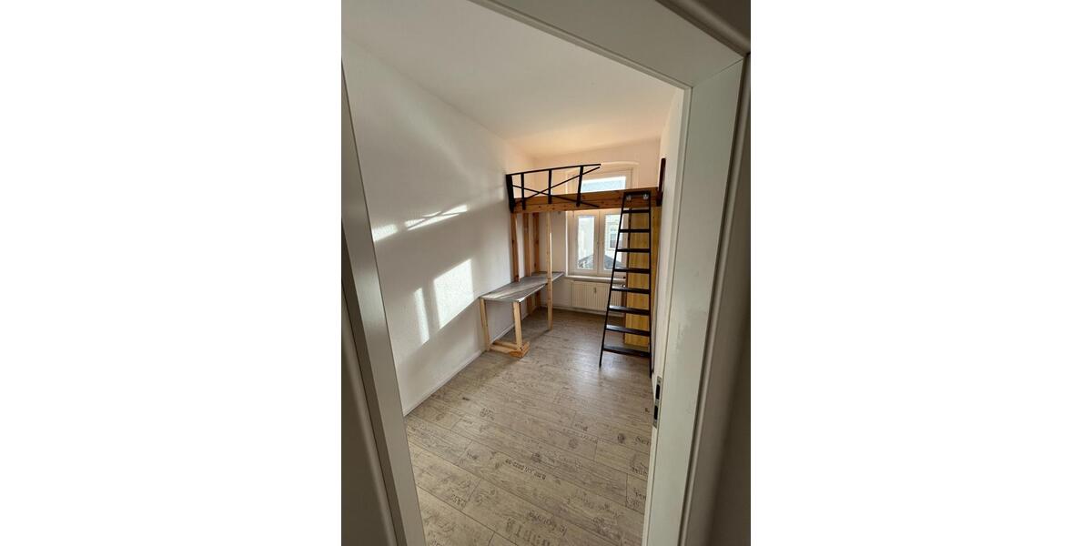 Etagenwohnung Altentreptow - 4 Zimmer, 91 m&sup2;, 549&euro; | Angebot:24864227