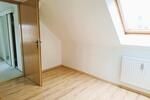 Dachgeschoßwohnung Stavenhagen - 2 Zimmer, 56 m&sup2;, 390&euro; | Angebot:25783170