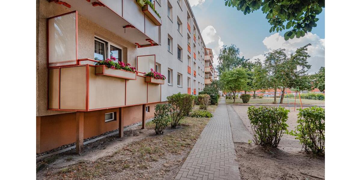 Etagenwohnung Neubrandenburg - 3 Zimmer, 61 m&sup2;, 415&euro; | Angebot:25964622