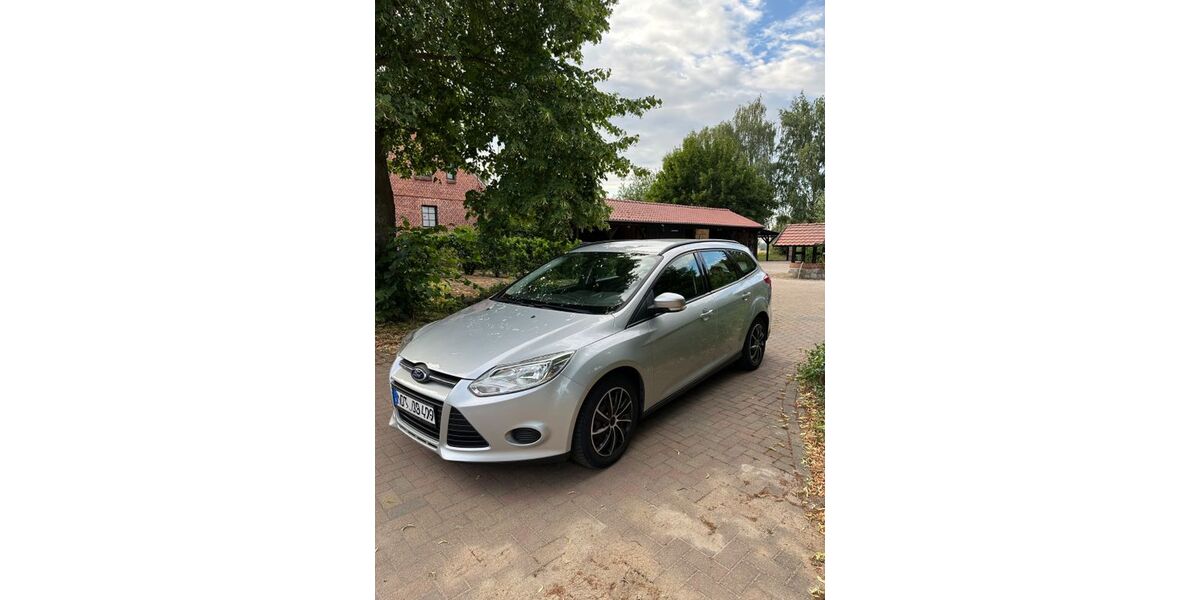 Ford Focus 185.800 km 5.800 &euro; Neustrelitz 17235