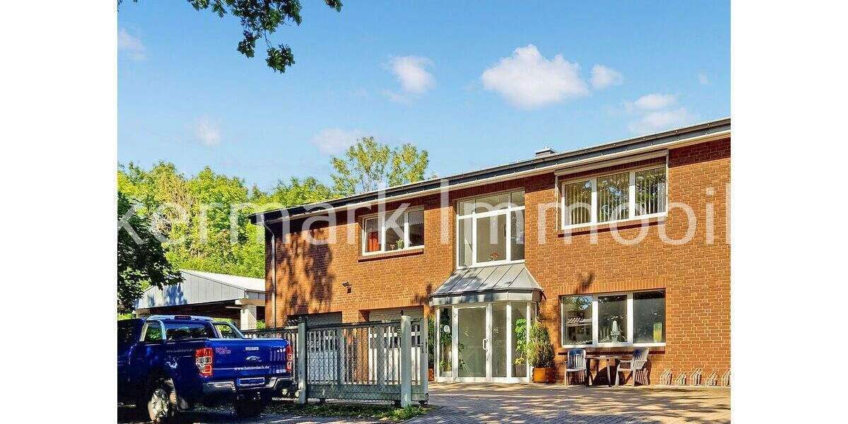 Mehrfamilienhaus, Wohnhaus Neustrelitz - 6 Zimmer, 152 m&sup2;, 699.000&euro; | Angebot:25851551