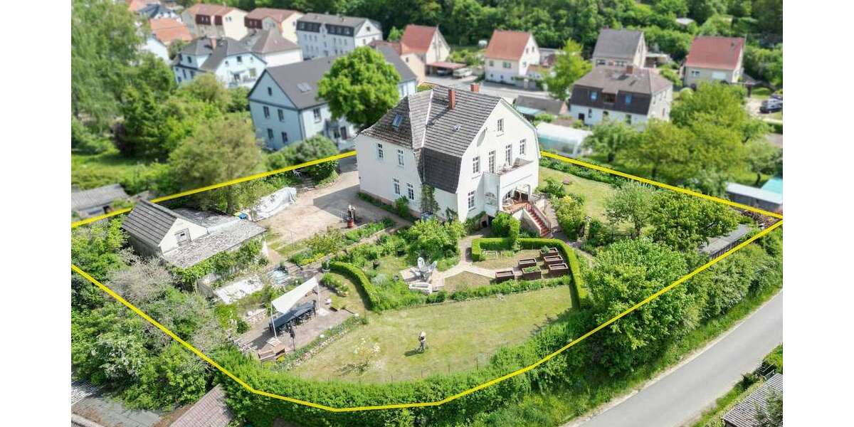 Einfamilienhaus Burg Stargard - 10 Zimmer, 300 m&sup2;, 470.000&euro; | Angebot:26965715