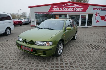 Nissan Almera 54.460 km 1.950 &euro; Altentreptow 17087