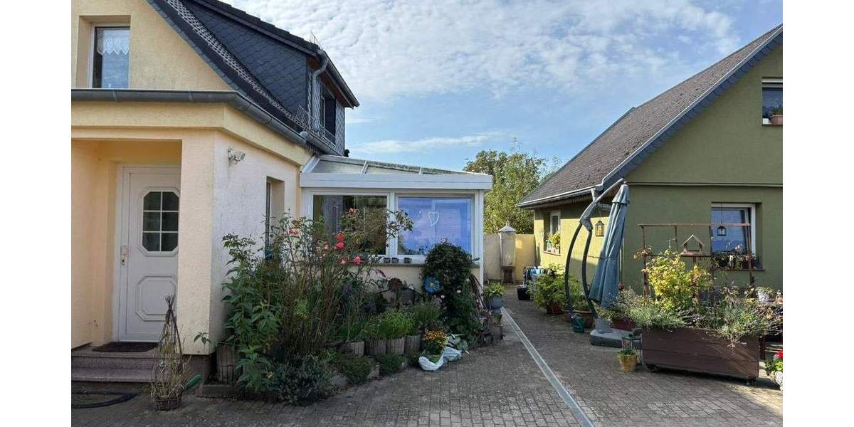 Einfamilienhaus Altentreptow - 7 Zimmer, 230 m&sup2;, 299.000&euro; | Angebot:25708811