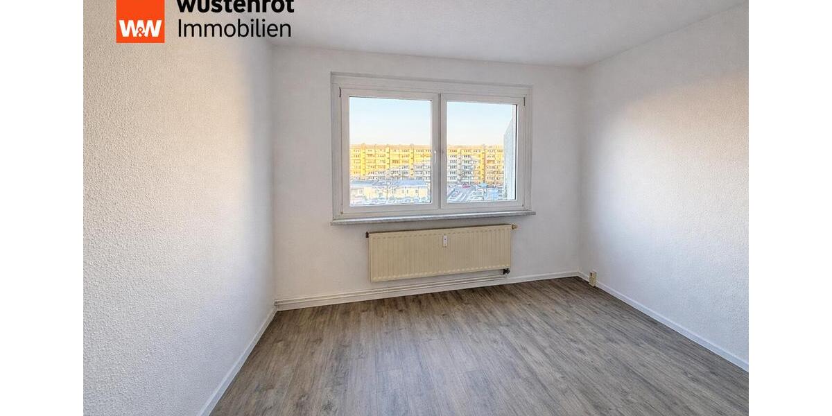 Etagenwohnung Neubrandenburg - 4 Zimmer, 76 m&sup2;, 494&euro; | Angebot:25355938