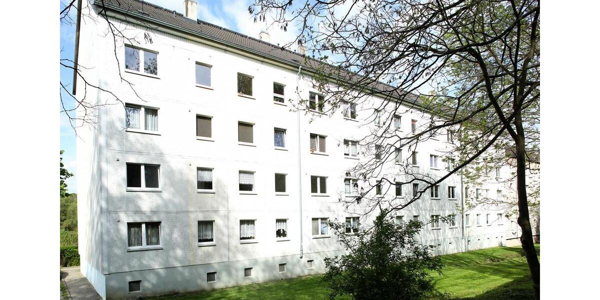 Etagenwohnung Burg Stargard - 3 Zimmer, 69 m&sup2;, 412&euro; | Angebot:22742423