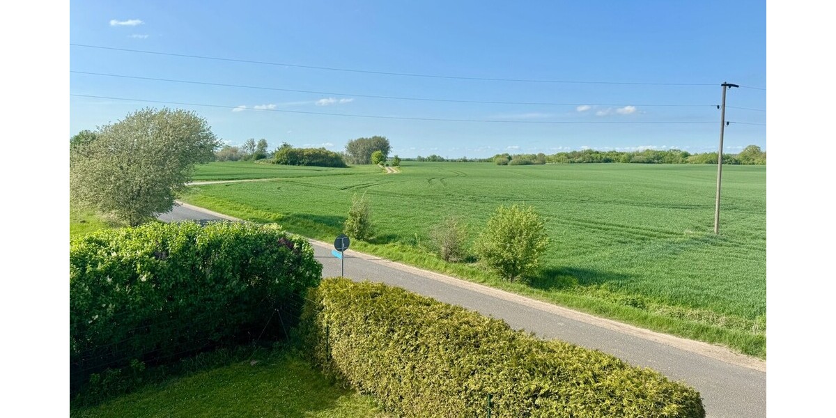 HORN IMMOBILIEN ++ großes Haus, großes Grundstück in Randlage und nur ca. 15 km bis Neubrandenburg - Einfamilienhaus Kublank | Angebot:27028748
