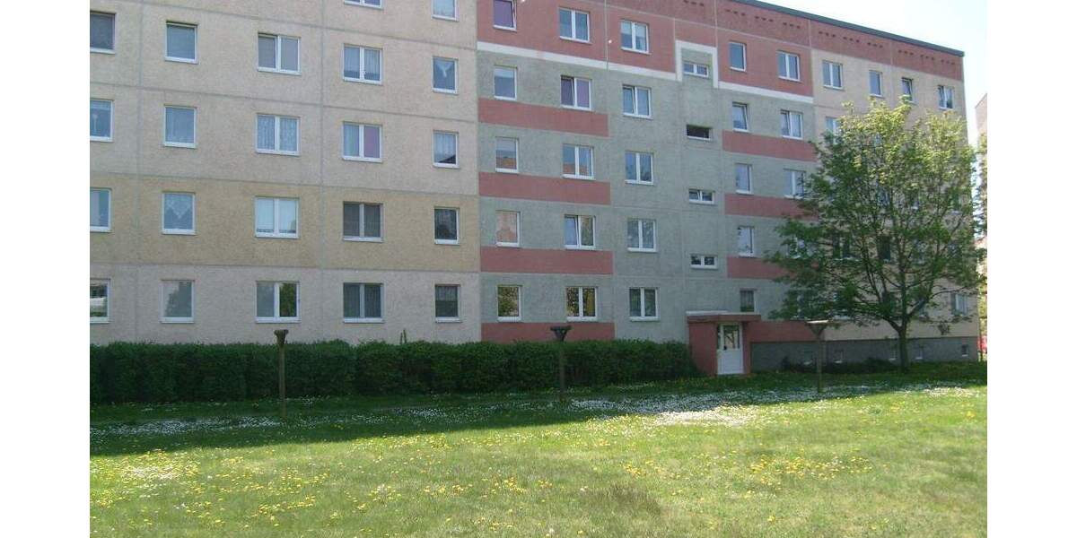 Etagenwohnung Neubrandenburg Reitbahnviertel - 3 Zimmer, 60 m&sup2;, 284&euro; | Angebot:25685496
