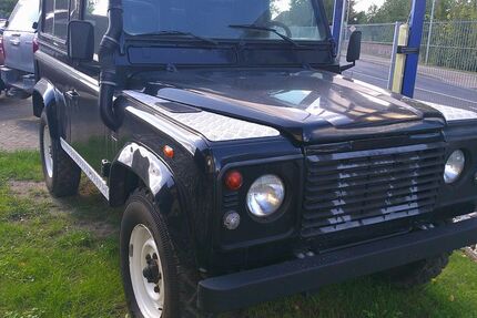 Land Rover Defender 132.900 km 14.999 &euro; Neddemin 17039